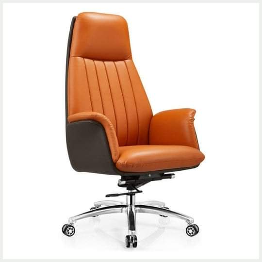 Boss Leather Chair High Back