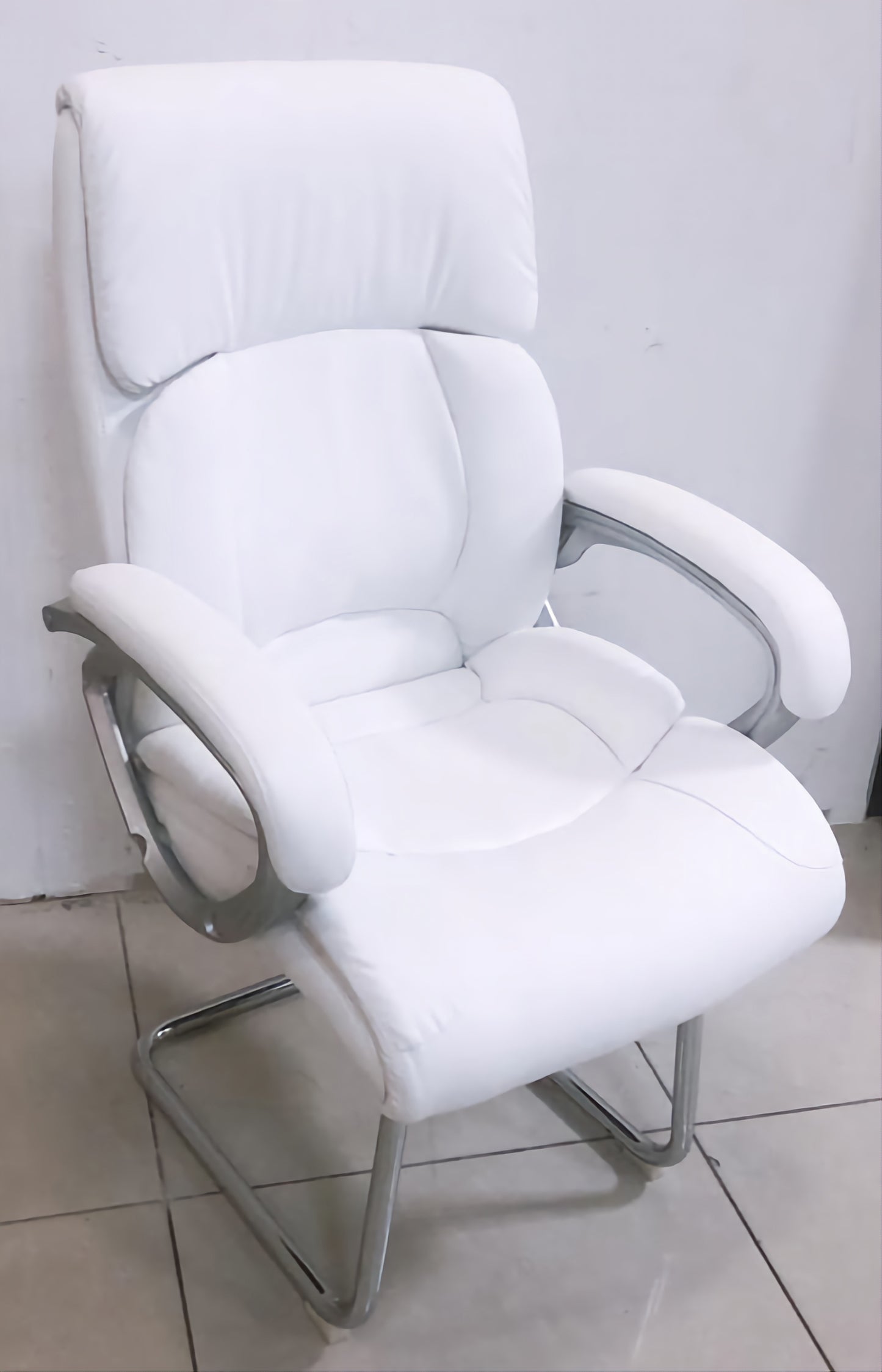 Leather Visitor Chair 1120