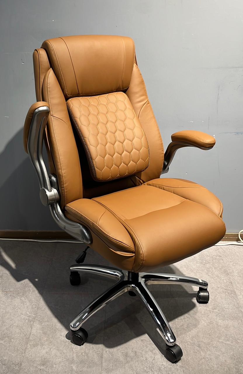 Lumba Executive Chair