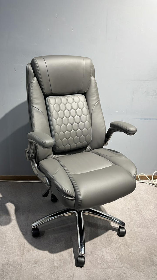 Lumba Executive Chair